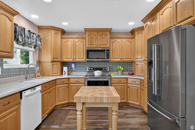 1228 N 2725 W, Layton, UT 84041