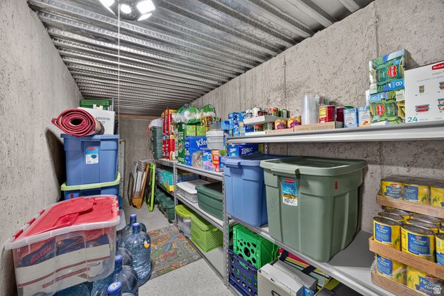 1228 N 2725 W, Layton, UT 84041