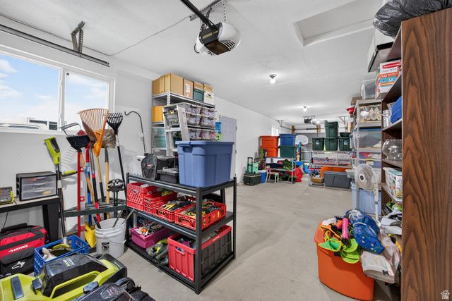 1228 N 2725 W, Layton, UT 84041