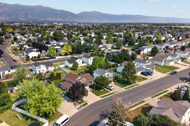 1228 N 2725 W, Layton, UT 84041