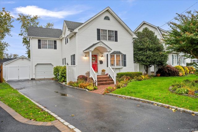 51 Marvin Street, Patchogue, NY 11772