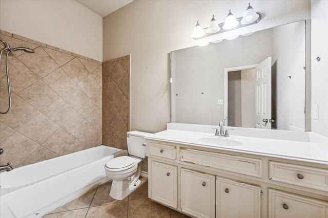 14906 Tuttle Point Drive, Houston, TX 77082