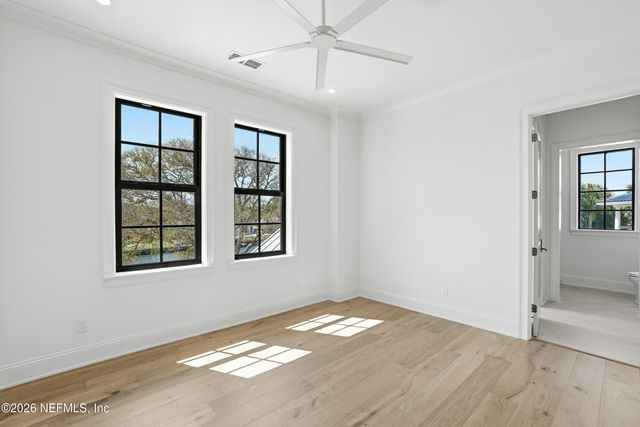 10 LAKE Terrace, Ponte Vedra Beach, FL 32082