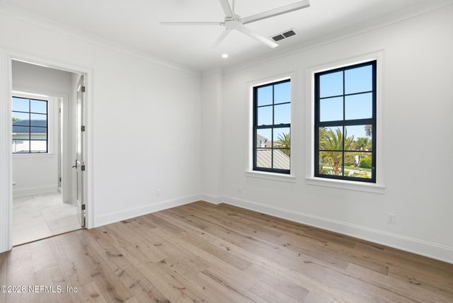 10 LAKE Terrace, Ponte Vedra Beach, FL 32082