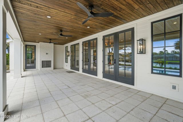 10 LAKE Terrace, Ponte Vedra Beach, FL 32082