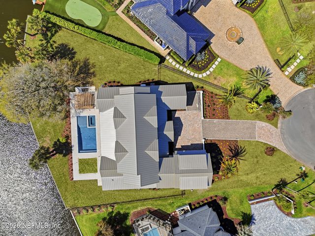 10 LAKE Terrace, Ponte Vedra Beach, FL 32082