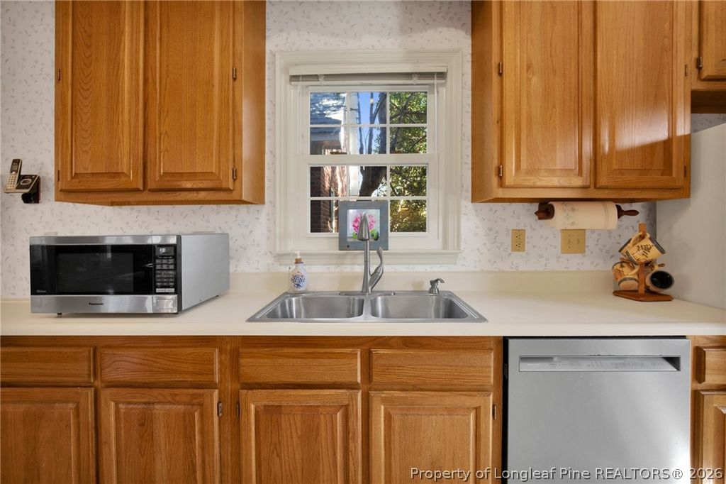 7700 Gaelic Drive, Fayetteville, NC 28306 — photo 11