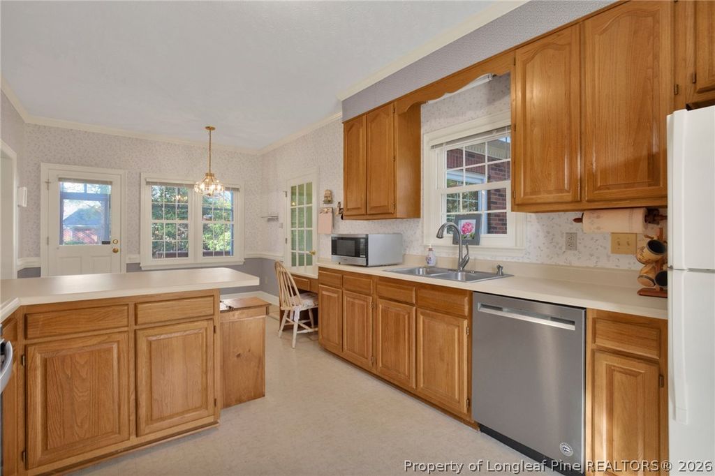 7700 Gaelic Drive, Fayetteville, NC 28306 — photo 9