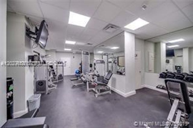 3180 S Ocean Drive 605, Hallandale Beach, FL 33009