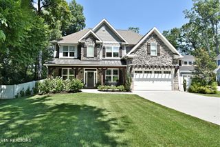 7019 Nubbin Ridge Drive, Knoxville, TN 37919