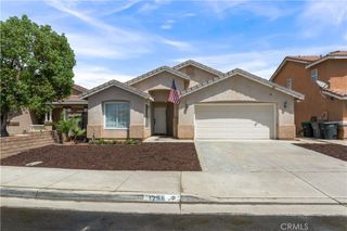 1298 Canterbury, Perris, CA 92571