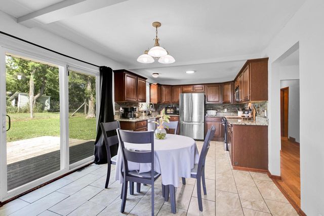10012 W Ryan ROAD, Franklin, WI 53132