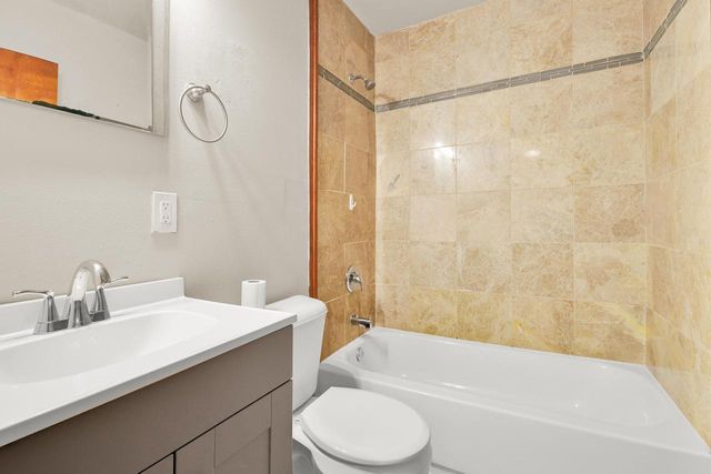 10012 W Ryan ROAD, Franklin, WI 53132
