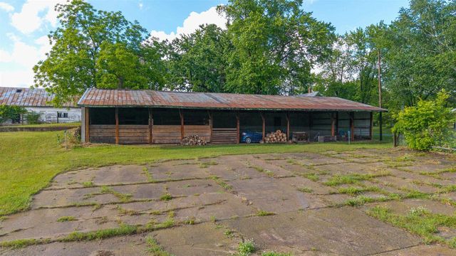 2121 County G Road, Westfield, WI 53964