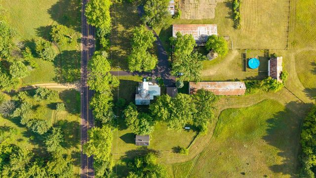 2121 County G Road, Westfield, WI 53964