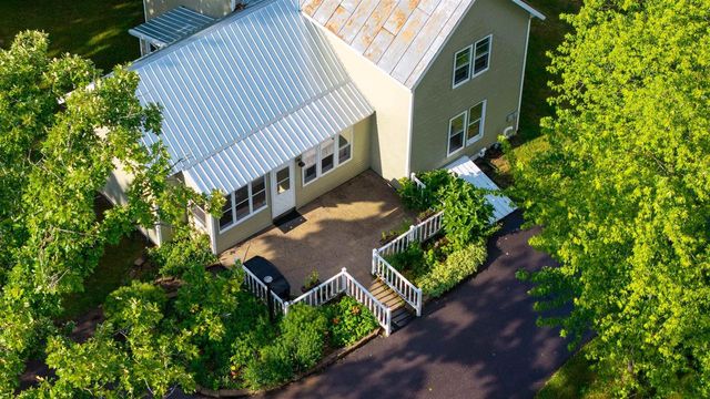 2121 County G Road, Westfield, WI 53964
