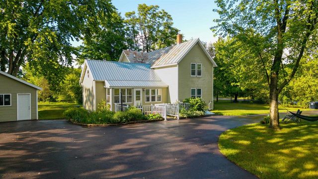 2121 County G Road, Westfield, WI 53964