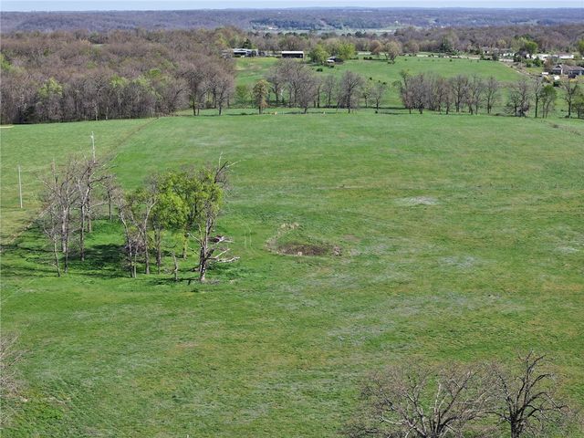 19493 16 Highway, Siloam Springs, AR 72761