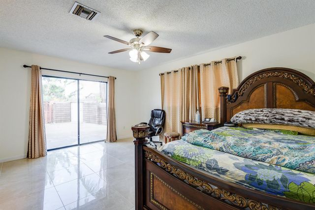 4245 S Landar Drive 4245, Lake Worth, FL 33463