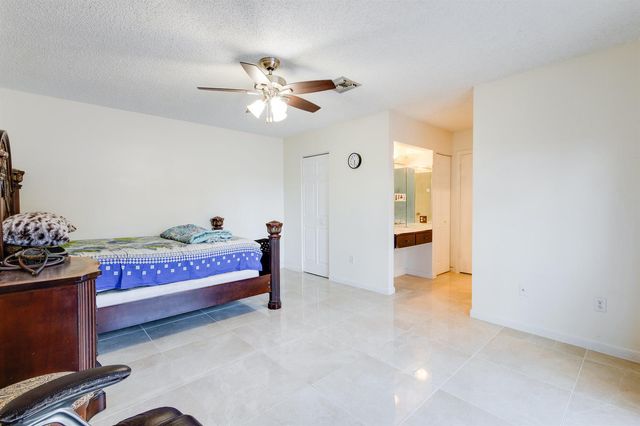 4245 S Landar Drive 4245, Lake Worth, FL 33463