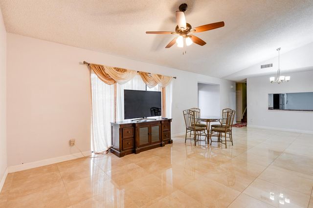 4245 S Landar Drive 4245, Lake Worth, FL 33463