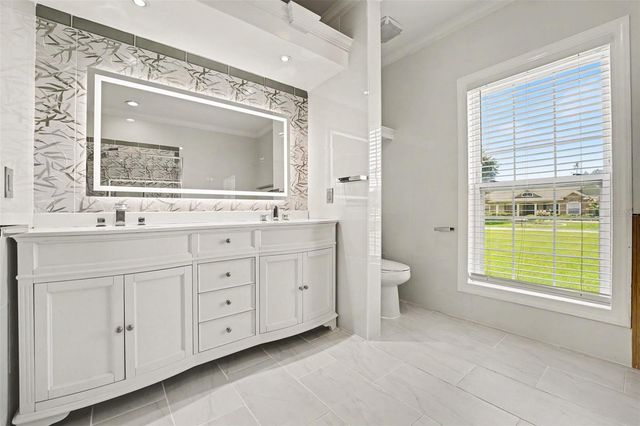 100 SYLVANA COURT, Auburndale, FL 33823