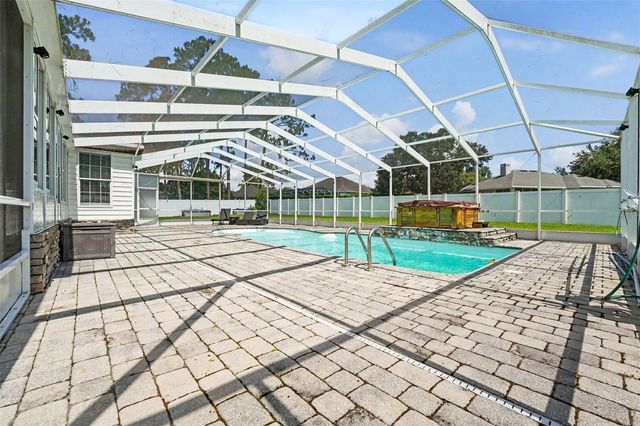 100 SYLVANA COURT, Auburndale, FL 33823