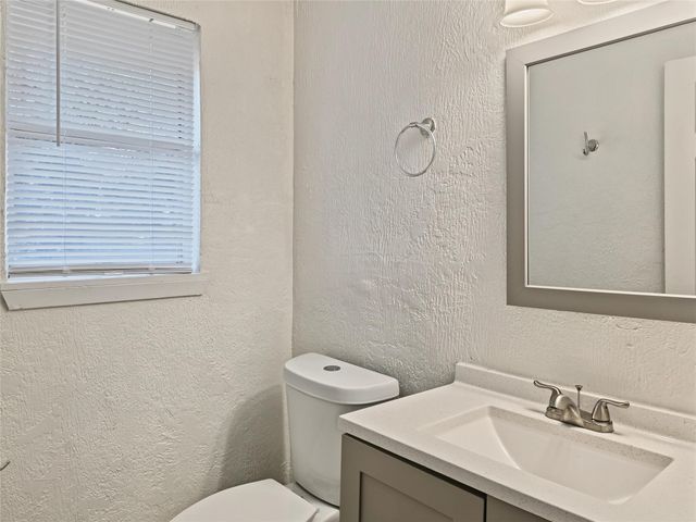 206 Prune Street, La Marque, TX 77568