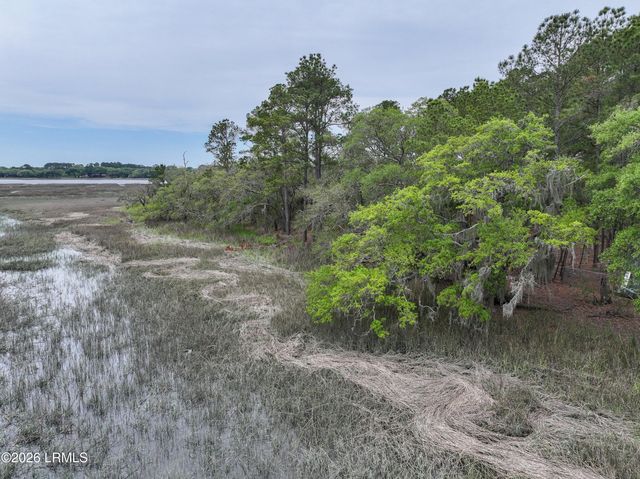 34 Creekmoor Lane, Seabrook, SC 29940