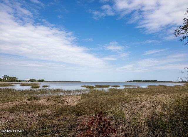34 Creekmoor Lane, Seabrook, SC 29940