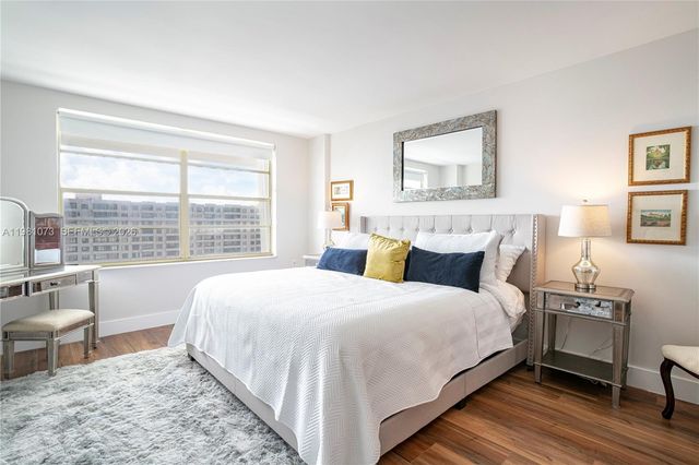 199 Ocean Lane Dr 1207, Key Biscayne, FL 33149