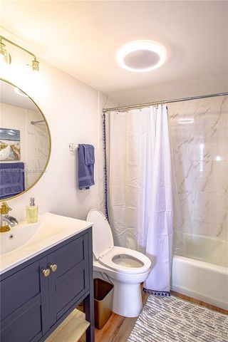 199 Ocean Lane Dr 1207, Key Biscayne, FL 33149