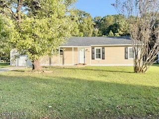1015 Springdale Drive, Jacksonville, NC 28540