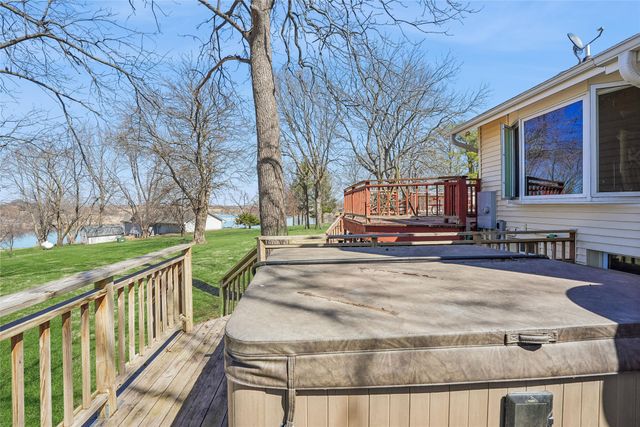 591 Beardsley Street, Norwalk, IA 50211