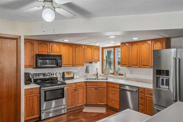 591 Beardsley Street, Norwalk, IA 50211