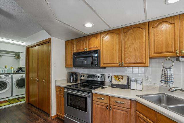 591 Beardsley Street, Norwalk, IA 50211