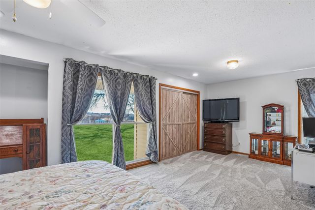 591 Beardsley Street, Norwalk, IA 50211