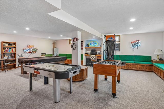 591 Beardsley Street, Norwalk, IA 50211