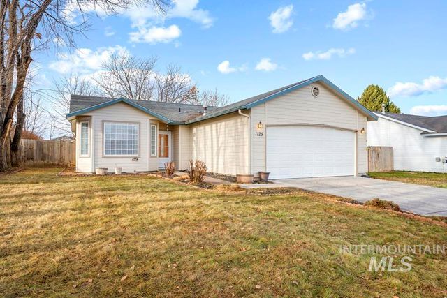 1125 S Bonneville Dr, Nampa, ID 83686