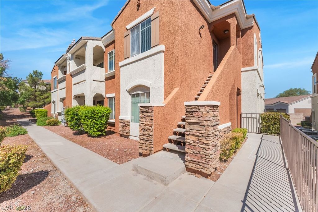 9303 West GILCREASE Avenue 2189, Las Vegas, NV 89149 — exterior