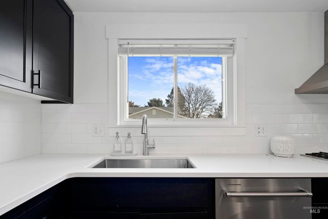 11835 W Savage Dr, Boise, ID 83713