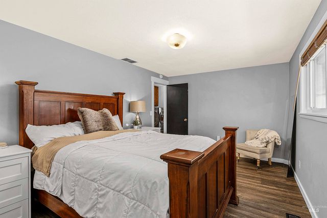 11835 W Savage Dr, Boise, ID 83713