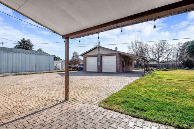 11835 W Savage Dr, Boise, ID 83713