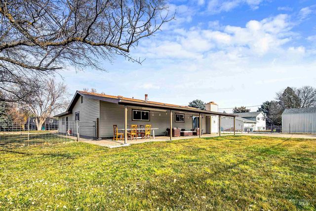 11835 W Savage Dr, Boise, ID 83713