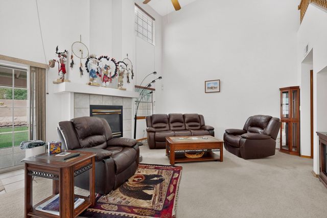 8723 Westridge Place NW, Albuquerque, NM 87114