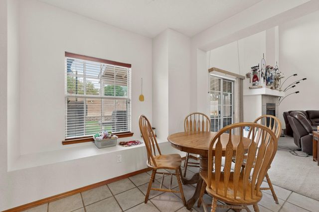 8723 Westridge Place NW, Albuquerque, NM 87114