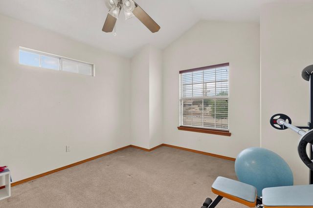 8723 Westridge Place NW, Albuquerque, NM 87114