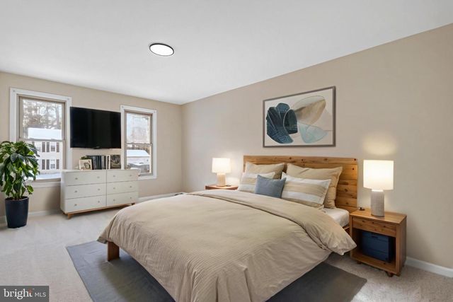 18117 IVY LN, Olney, MD 20832