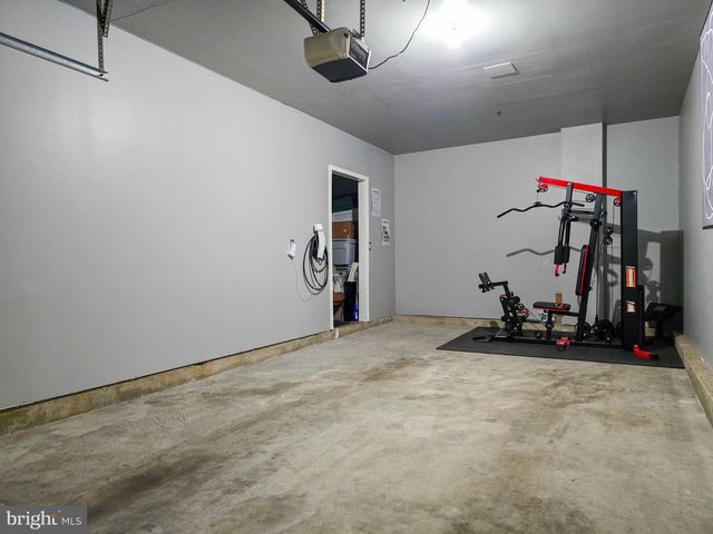 3146 IRMA CT, Suitland, MD 20746