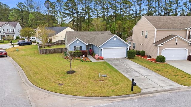 214 Chipping Sparrow Drive, Summerville, SC 29485